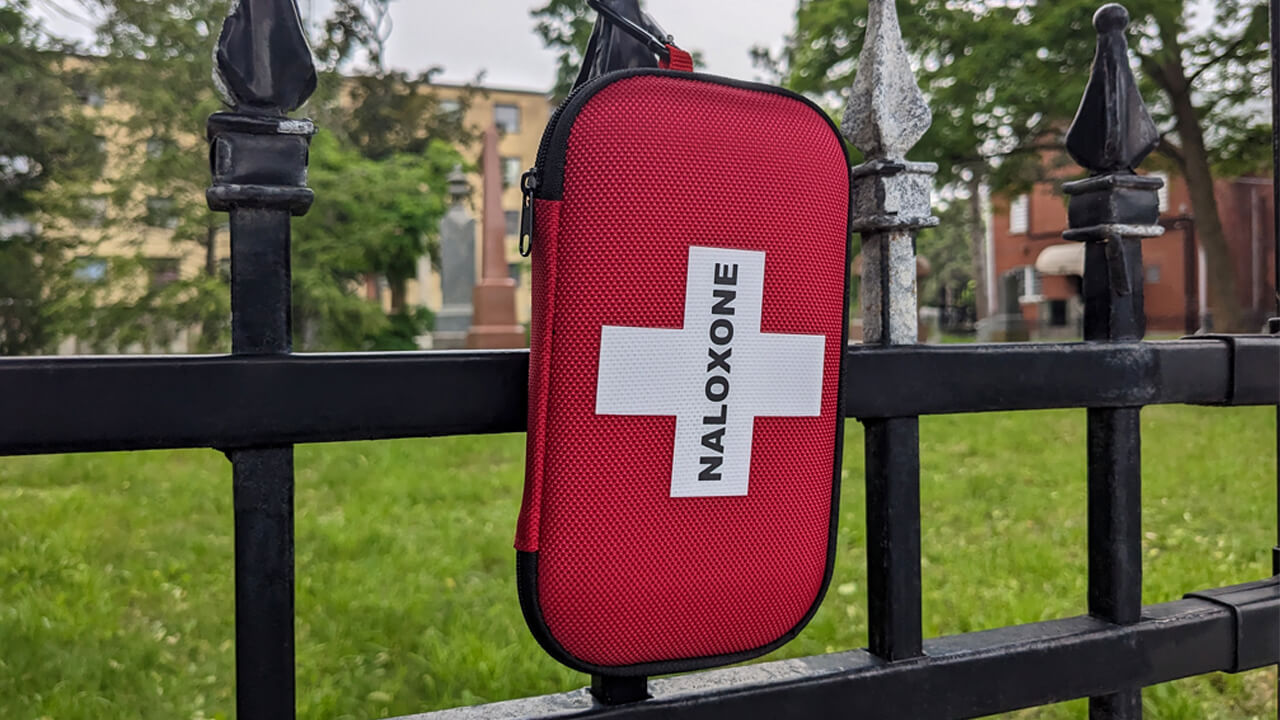Chattanooga naloxone dispenser