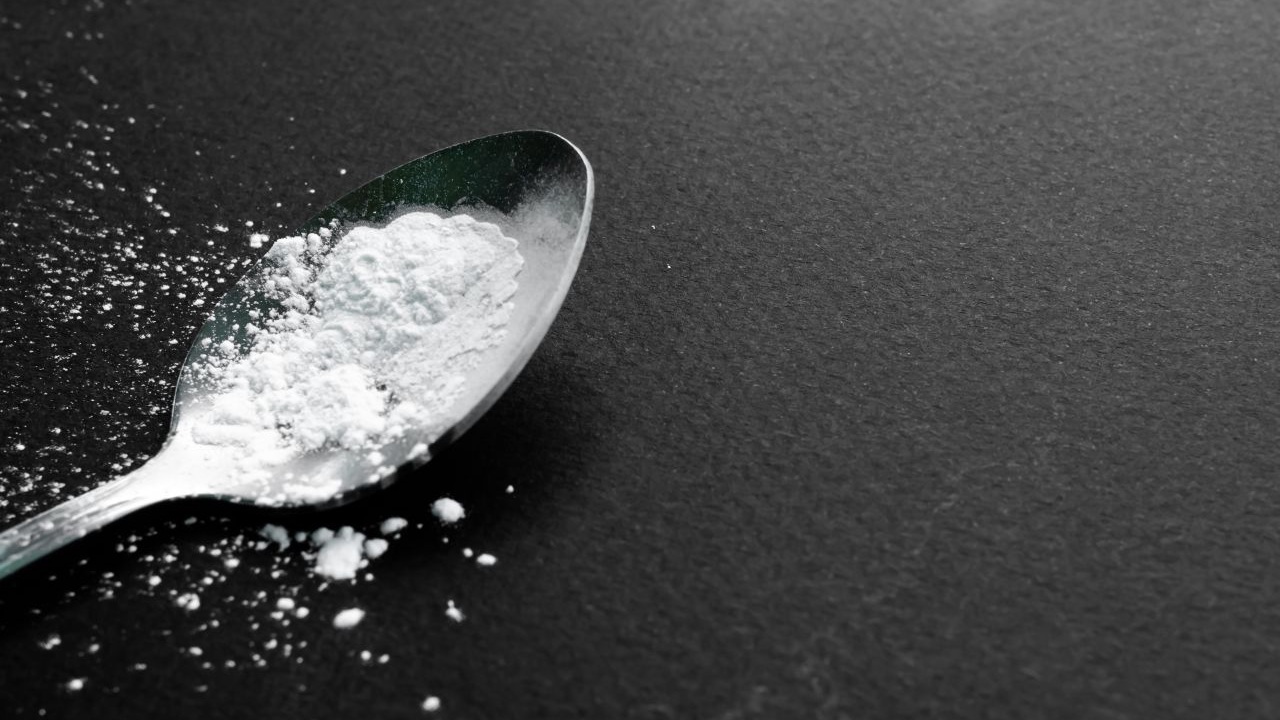 heroin cocaine addictive opioids
